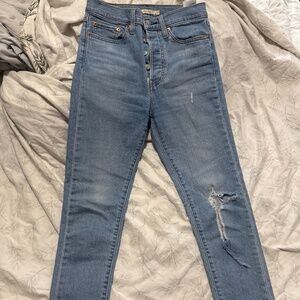 Levi’s Wedgie Skinny